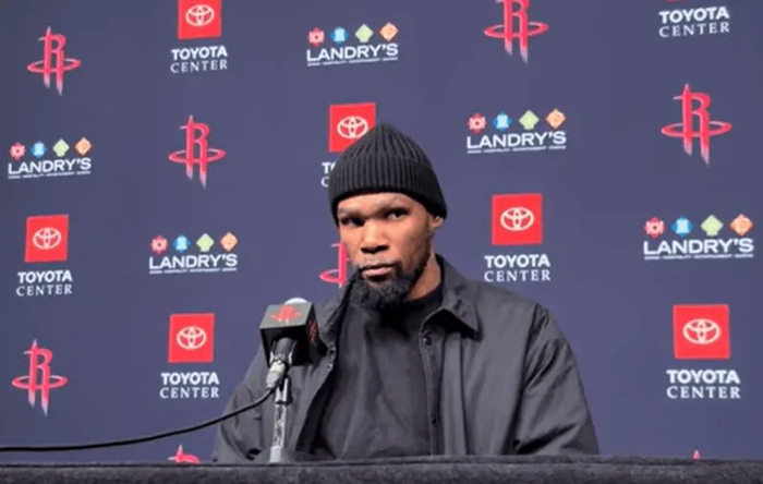 杜兰特半场低迷引争议 火箭战术短板暴露