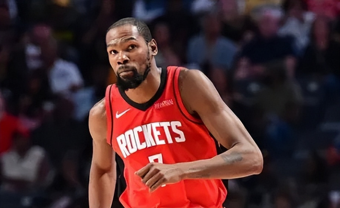 杜兰特半场低迷引争议 火箭战术短板暴露