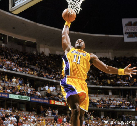 詹姆斯40000分创历史纪录 贾巴尔等四星曾有机会