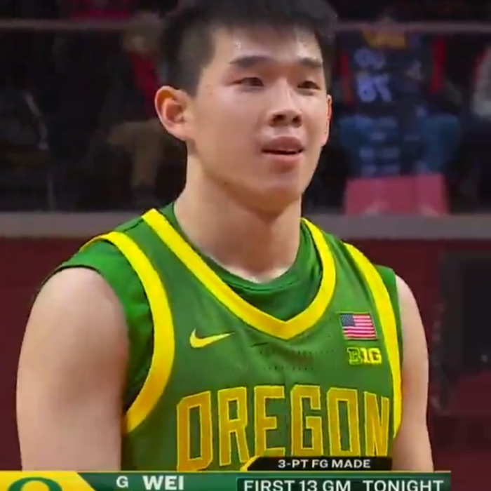 前NBA主帅迈克·马龙加盟北卡罗来纳大学 林葳转