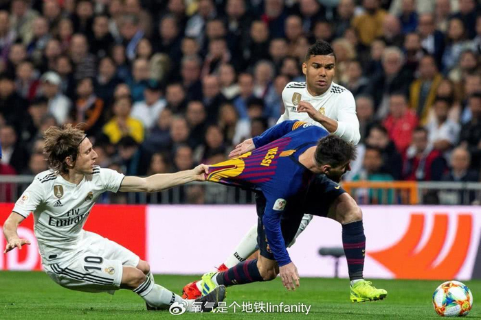 英超名宿米尔纳称梅西为最强对手 历史第一人称